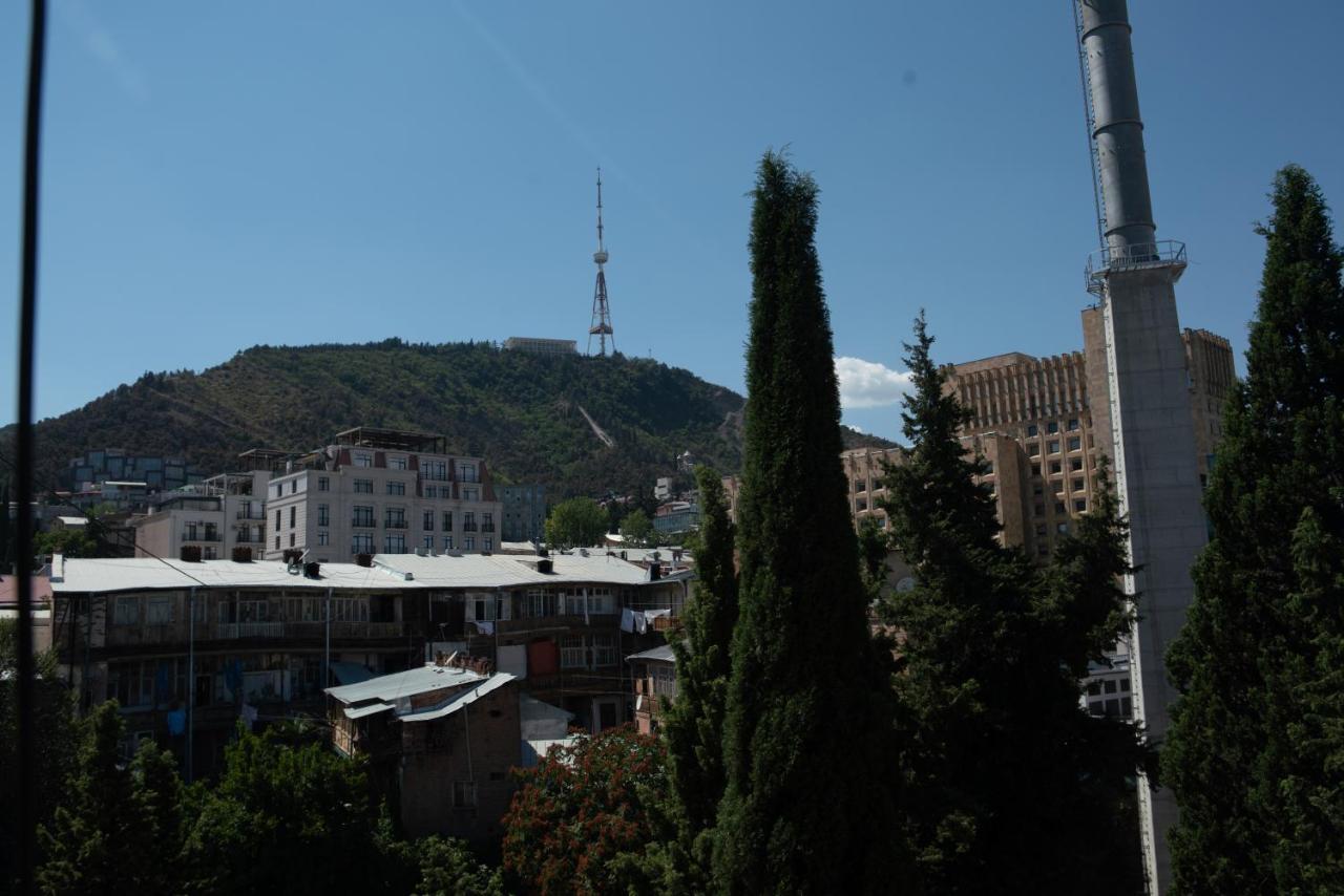 Center 4 You Hotell Tbilisi Exteriör bild