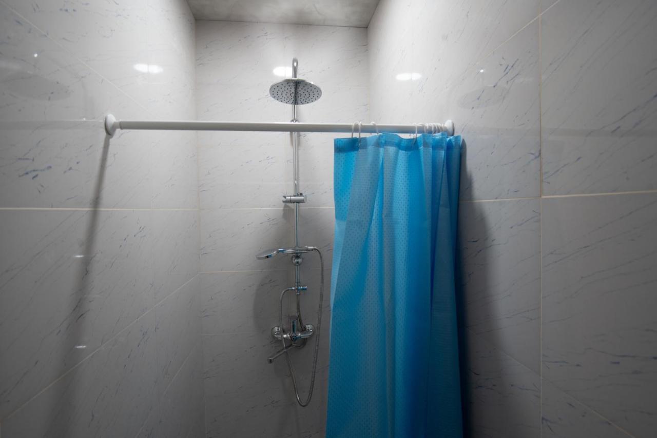 Center 4 You Hotell Tbilisi Exteriör bild