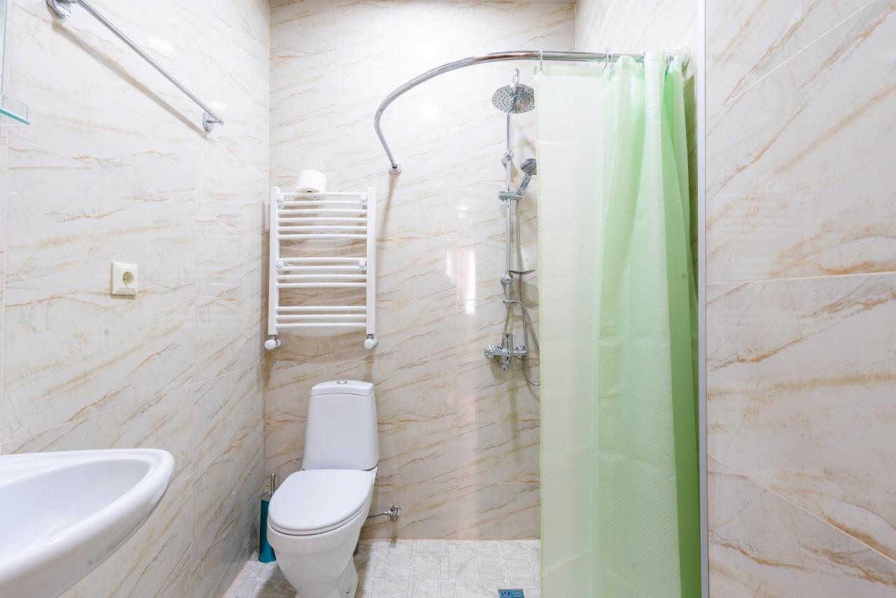 Center 4 You Hotell Tbilisi Exteriör bild