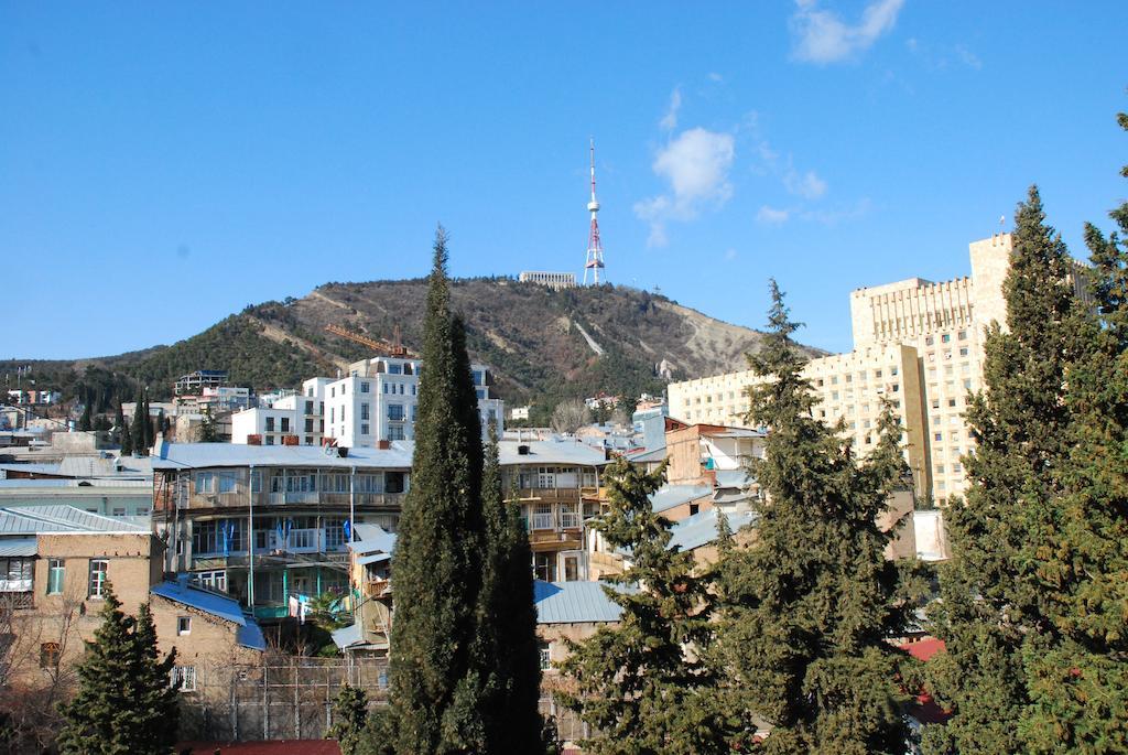Center 4 You Hotell Tbilisi Exteriör bild